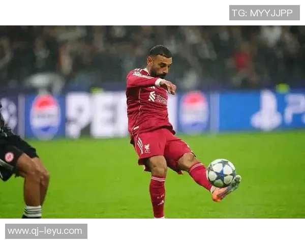 斯洛特希望萨拉赫不愿接受替补角色仍将他视为球队救世主 斯洛特希望萨拉赫不愿接受替补角色仍将他视为球队救世主